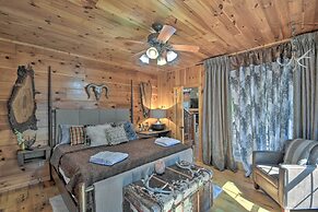 Lovely Lake Hartwell Retreat: Dock, Deck & Grill!