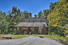 Lovely Lake Hartwell Retreat: Dock, Deck & Grill!