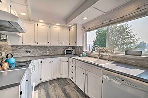 Serene Carnation Abode < 2 Mi to Snoqualmie River