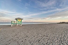 Updated Apartment Walking Distance to Venice Beach