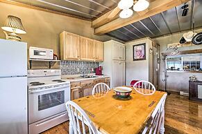 Renovated Bunkhouse on 12-acre Horse Farm!