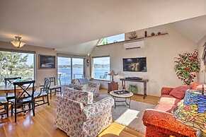 Waldport Beach House w/ Loft, Grill & Ocean Views!