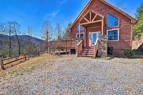 Cozy Murphy Cabin Rental w/ Mountain Views!