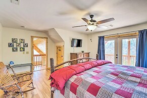 Cozy Murphy Cabin Rental w/ Mountain Views!