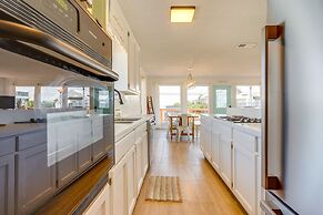 Breezy Dauphin Island Vacation Rental With Deck!