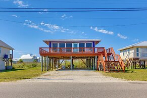 Breezy Dauphin Island Vacation Rental With Deck!
