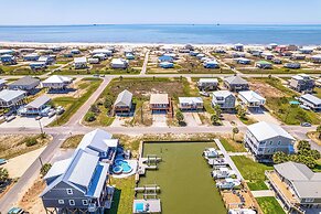 Breezy Dauphin Island Vacation Rental With Deck!
