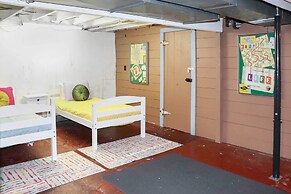 Historic Cumberland Home on Beaver Dam Lake!