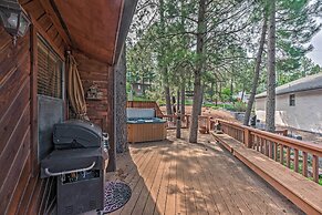 Cozy Ruidoso Cabin w/ Private Hot Tub & Large Deck