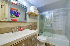 Fort Worth Home w/ Patio: 5 Mi to Dtwn!