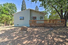 Lovely Yosemite Area Home w/ Hilltop Mtn View