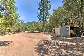 Lovely Yosemite Area Home w/ Hilltop Mtn View