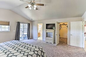 Weaverville Family Home: Mtn Views & Fire Pit