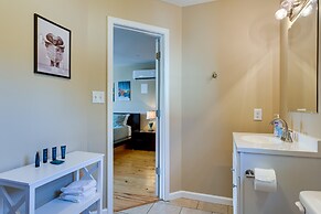Walkable Downtown Apt w/ Game Room!
