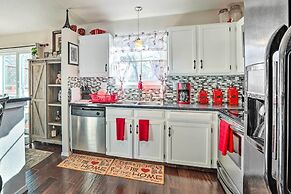 Colorado Springs House: 5 Mi to Downtown