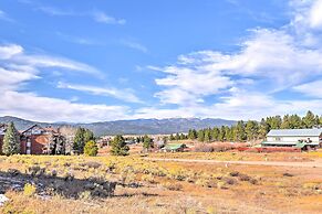 Quaint Angel Fire Townhome: 1/2 Mi to Ski Slopes!