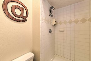 Quaint Angel Fire Townhome: 1/2 Mi to Ski Slopes!