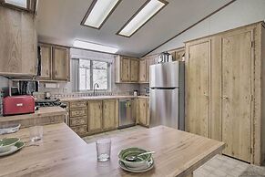 Family-friendly Home ~ 1 Mi to Kern River!