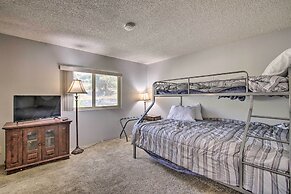 Family-friendly Home ~ 1 Mi to Kern River!