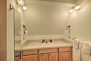 The Lillipad in Lilliwaup: Magnificent Waterfront!