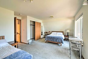 The Lillipad in Lilliwaup: Magnificent Waterfront!