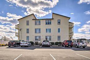 Condo w/ Bay Views ~ 5 Mi to Atlantic City!