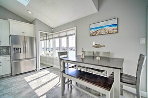 Condo w/ Bay Views ~ 5 Mi to Atlantic City!