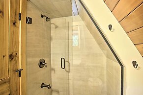 Lake Pepin Cottage w/ Decks + Private Beach!