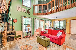 Smoky Mountain Cabin w/ Deck & Hot Tub!