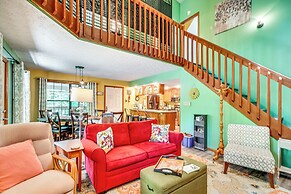 Smoky Mountain Cabin w/ Deck & Hot Tub!