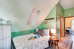 Smoky Mountain Cabin w/ Deck & Hot Tub!