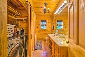 Pet-friendly Cabot Cabin w/ Fenced Yard!