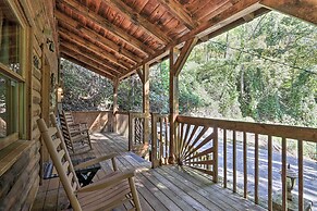 Cabin w/ Hot Tub + Deck, 3 Mi to Pigeon Forge