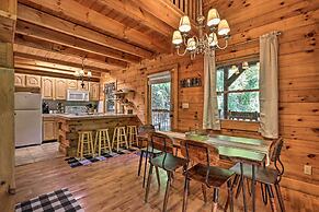 Cabin w/ Hot Tub + Deck, 3 Mi to Pigeon Forge