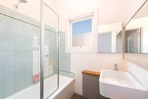 Private Unit in Heritage Building in Fitzroy North