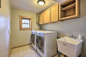 Lazy Beaver Lodge Pagosa Cabin w/ Deck, Fire Pit