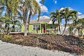 Bayside Pad w/ Pool Access & Dock: 1/2 Mi to Beach