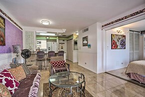 Waikiki Condo: Walk to Beach, Shops & Restaurants