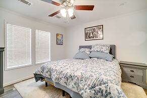 Charleston Home w/ Porch - 3 Mi to Folly Beach!