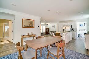 Charleston Home w/ Porch - 3 Mi to Folly Beach!