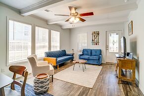 Charleston Home w/ Porch - 3 Mi to Folly Beach!