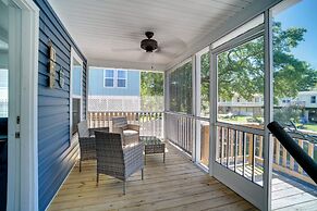 Charleston Home w/ Porch - 3 Mi to Folly Beach!