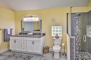 Family Home: Walk to Downtown & Stetson Univ!