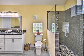 Family Home: Walk to Downtown & Stetson Univ!