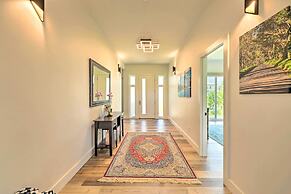 Spacious Kauai Getaway < 1 Mi to the Ocean!