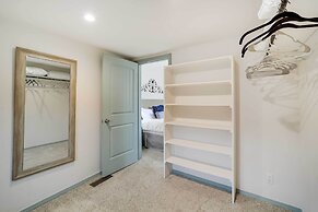 Tulsa Vacation Home ~ 3 Mi to Downtown