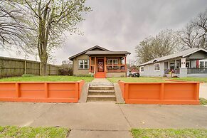 Tulsa Vacation Home ~ 3 Mi to Downtown