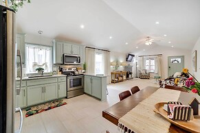 Tulsa Vacation Home ~ 3 Mi to Downtown