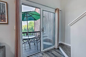 Vernon Township Condo - Walk to Ski Resort!