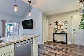 Vernon Township Condo - Walk to Ski Resort!